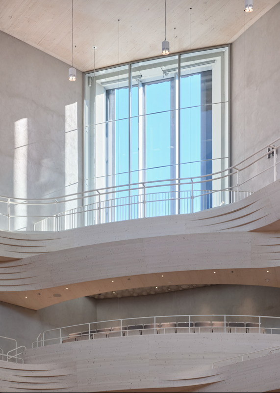 TMF_SALI crown window_archmospheres.jpg