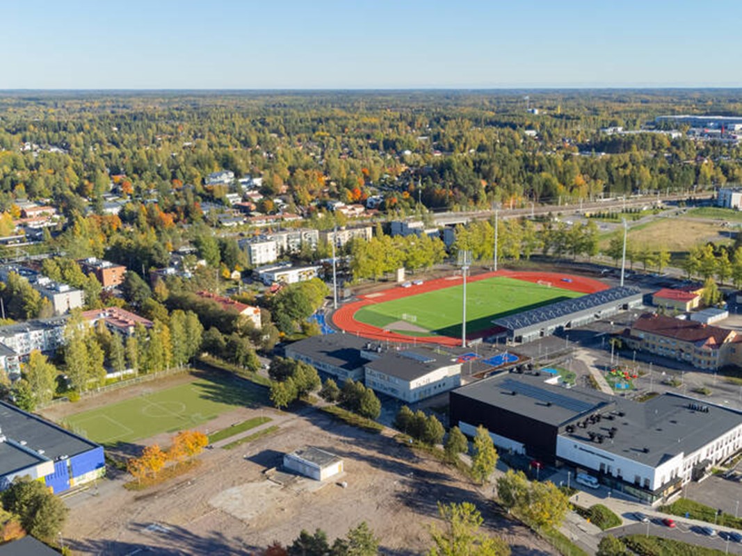 Ilmakuvanäkymä Järvenpään Keskusurheilukentästä