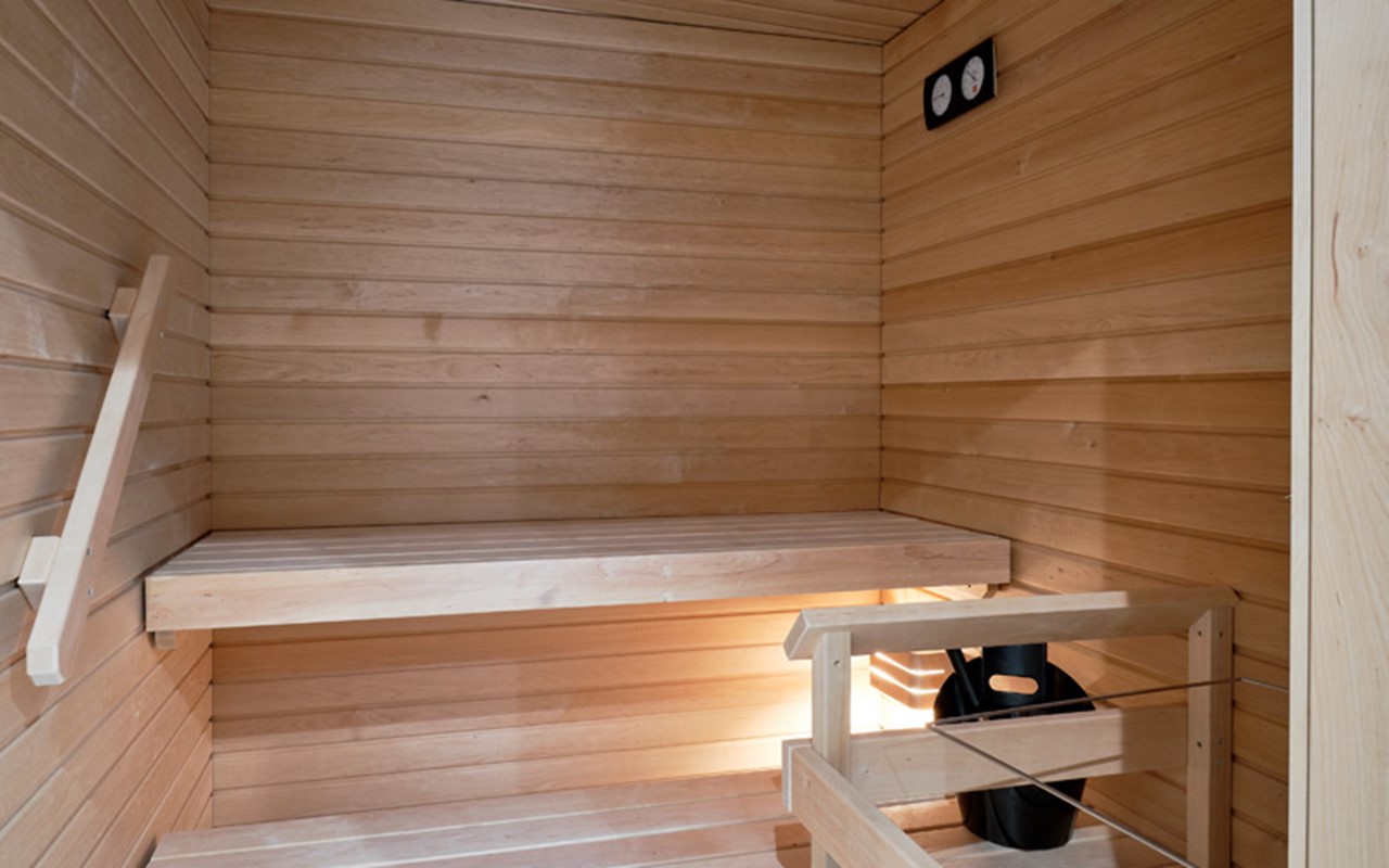 Myyrin Terran asukkaiden pienemmän yhteissaunatilan sauna