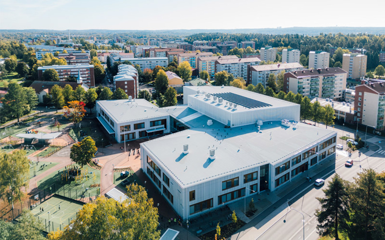 Ilmakuvanäkymä Pellevon koulusta