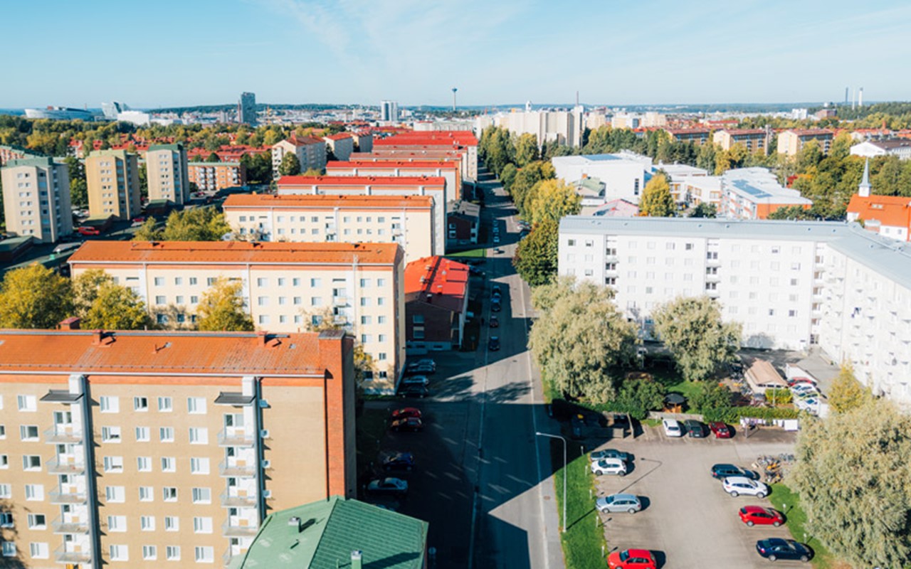 Ilmakuvanäkymä Tampereen Kalevan 50-60 -luvulla rakennetuista kerrostaloista